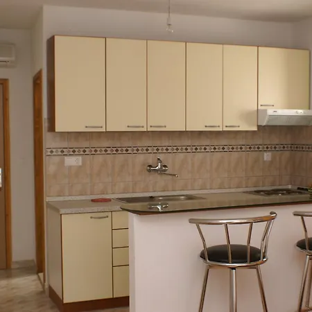 Apartment Studio Milna 3074a